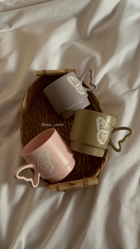 كوب الفراشة💗