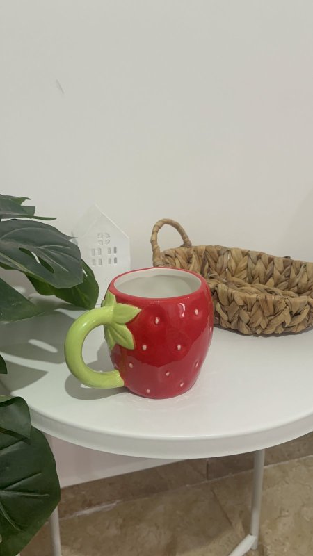 مج الفراولة🍓