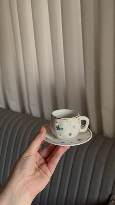 فناجين هاند ميد بنقشة ورد ٢